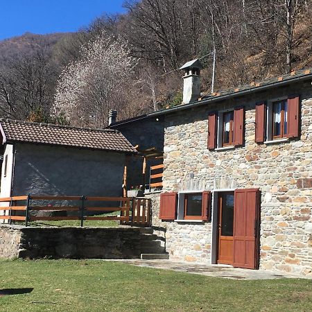 Chalet Buonriposo Cremia Esterno foto